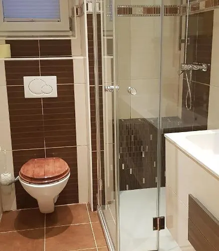 アパート Haus Alpenflora