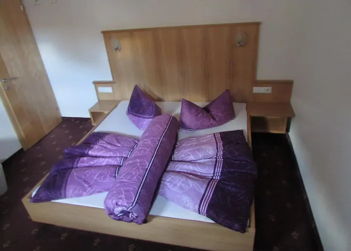 Haus Alpenflora アパート レンゲンフェルト