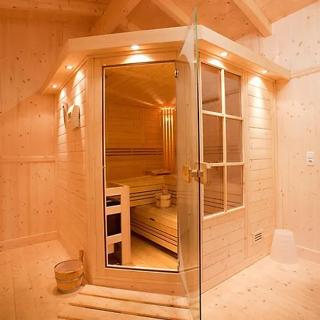 Haus Alpenflora Apartamento *