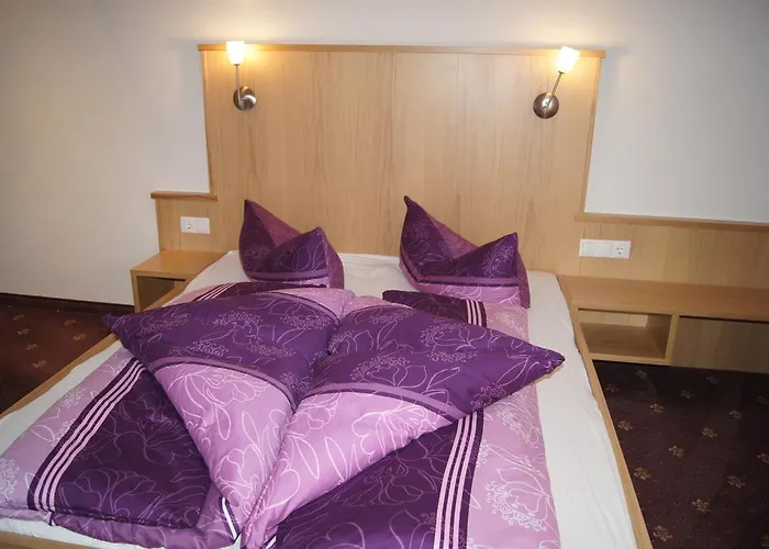 Haus Alpenflora * Langenfeld